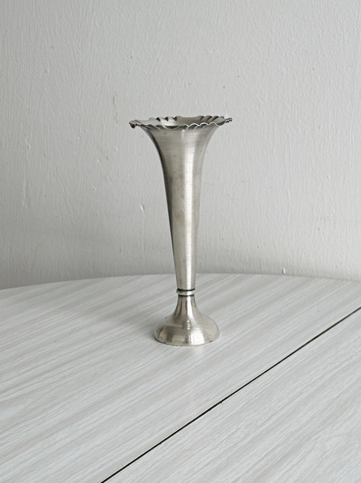 Small Silver Plated Metal Bud Vase, Letang Remy Style, Shiny Metal, Chic Table Decoration, Small Bouquet, Timeless Decoration