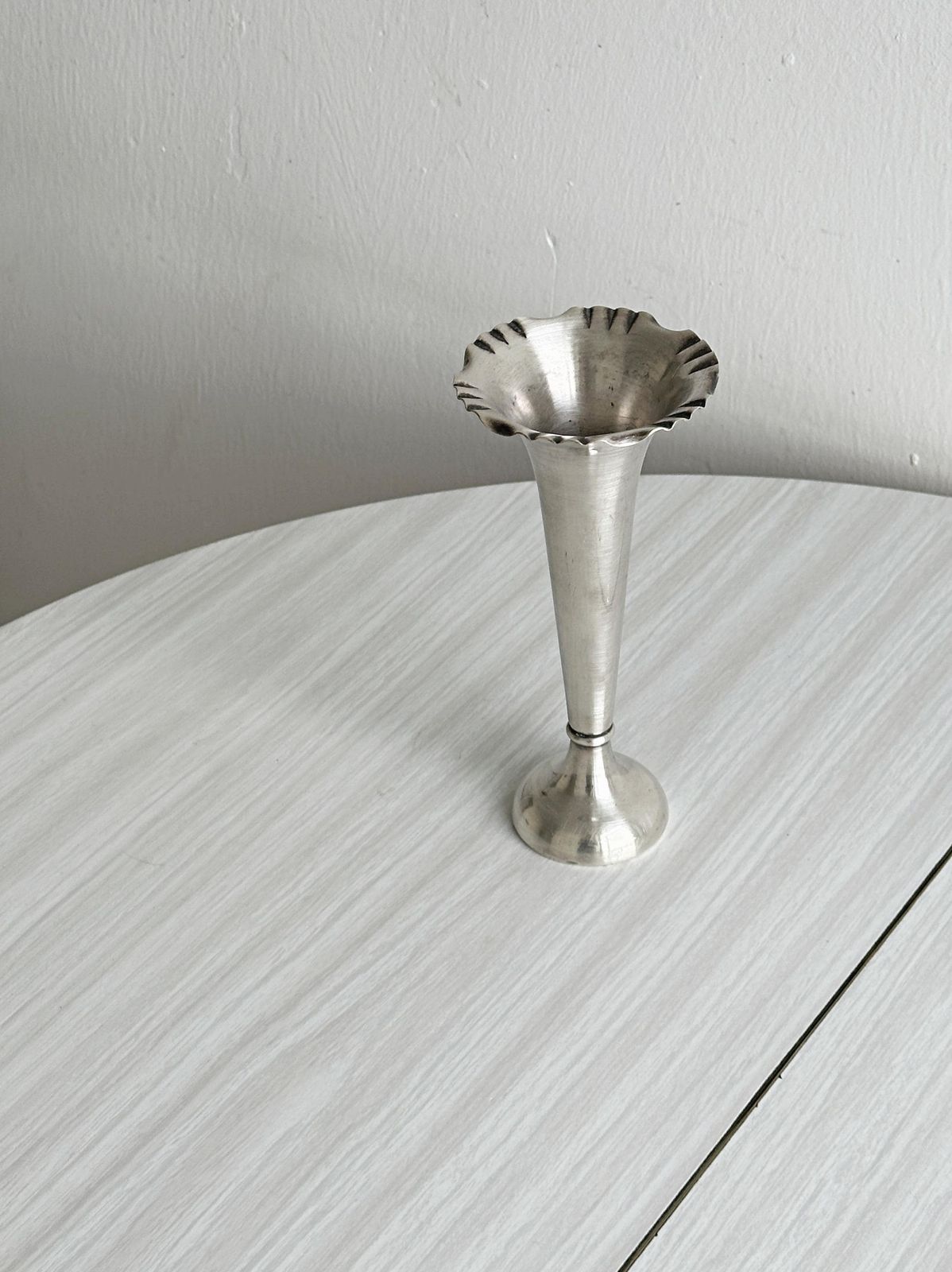 Small Silver Plated Metal Bud Vase, Letang Remy Style, Shiny Metal, Chic Table Decoration, Small Bouquet, Timeless Decoration photo buy