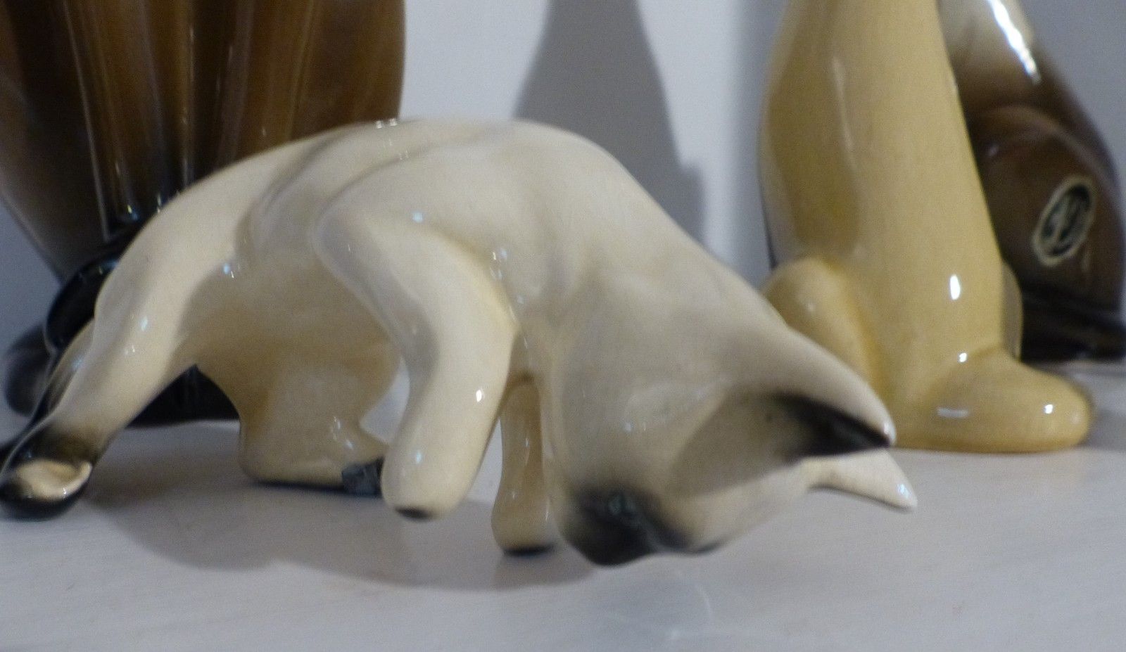 Six Vintage 1960’s Ceramic Siamese Cat Figurines Beswick Trentham Artware photo vinterior
