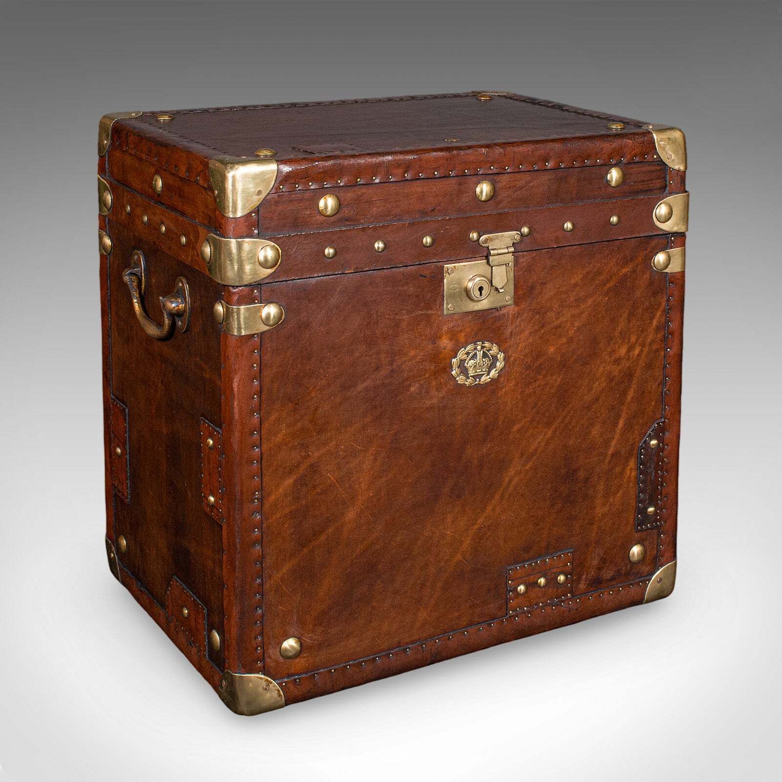 Pair Of Late Vintage Campaign Luggage Trunks, English Leather Bedside Nightstand photo vinterior