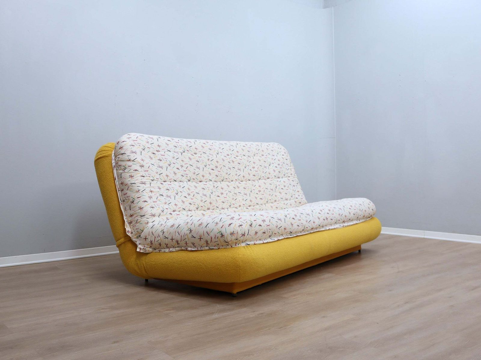 DR. Jekyll & Mr. Hyde Modular Sofa Bed By Poltrona Frau 1980s photo Furniture