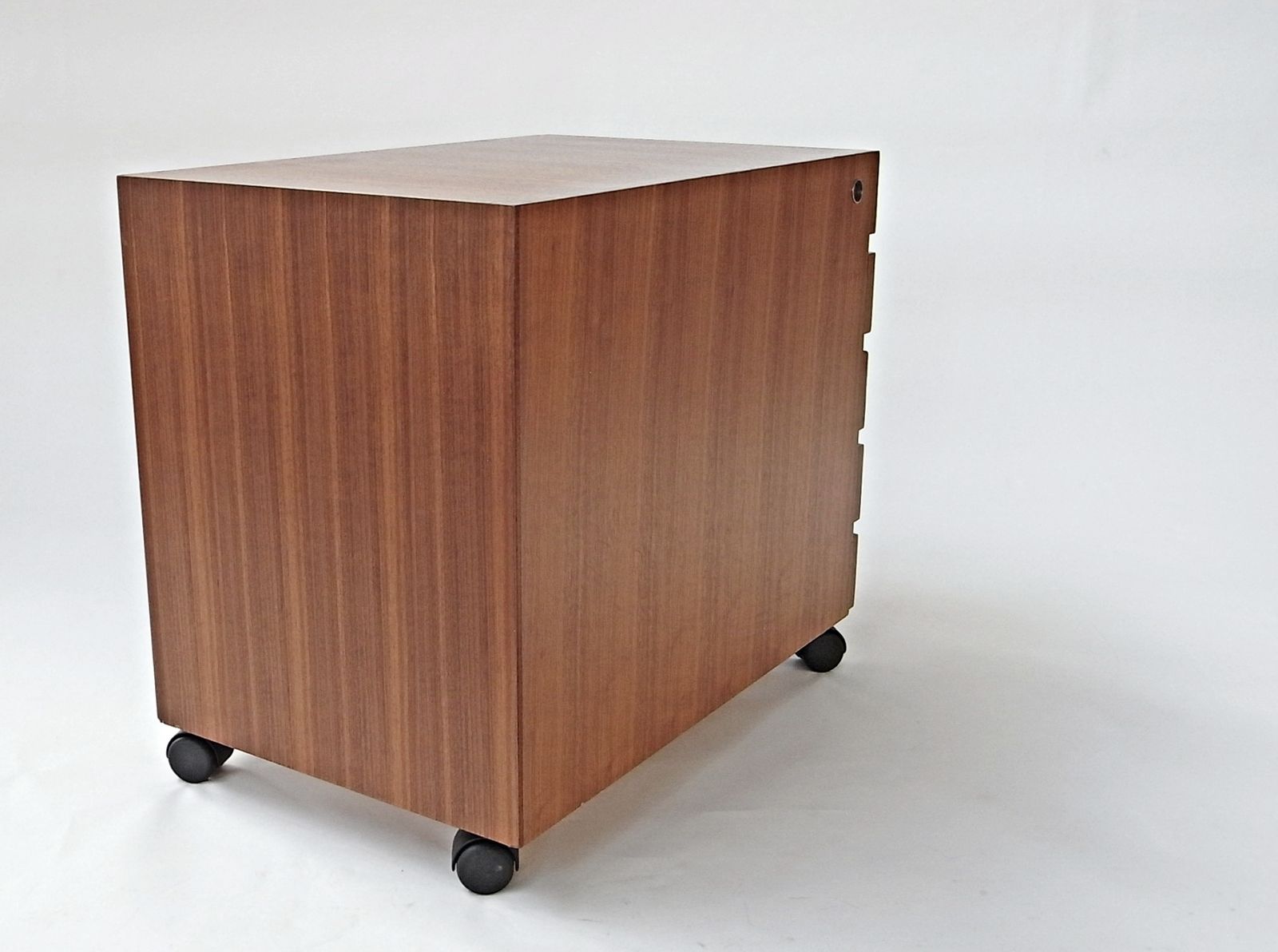 photo for sale Drawer Unit In Walnut With 5 Castors From Nocciola, Germany 1970s