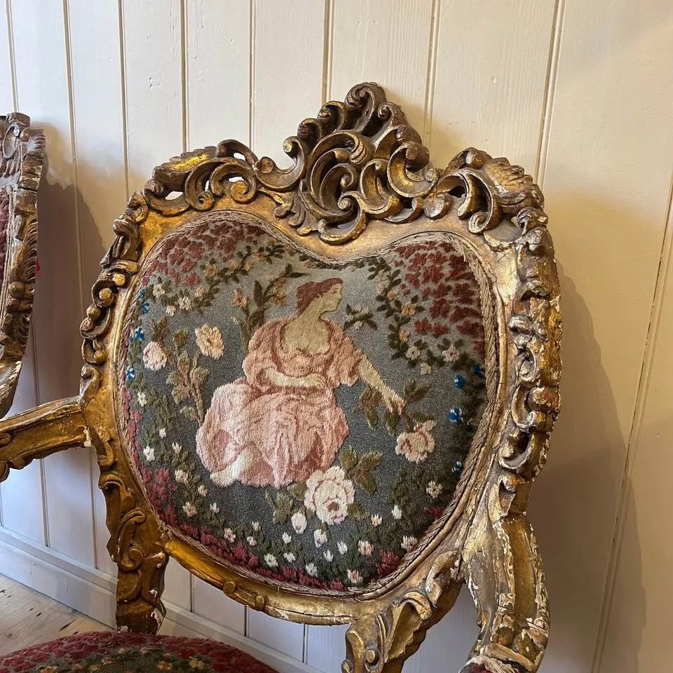 Pair Of Louis XV Style Gilt Throne Chairs photo vintage