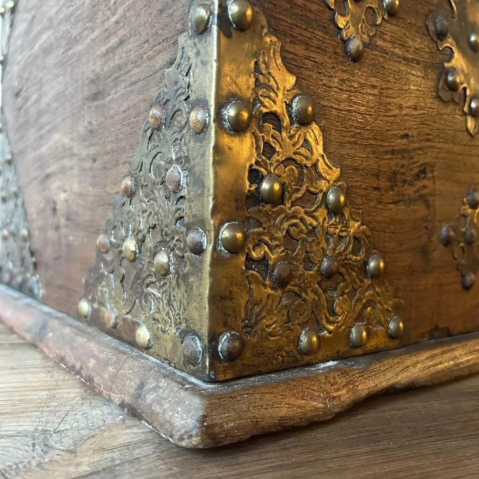 18th Century Dutch Colonial Chest photo for sale