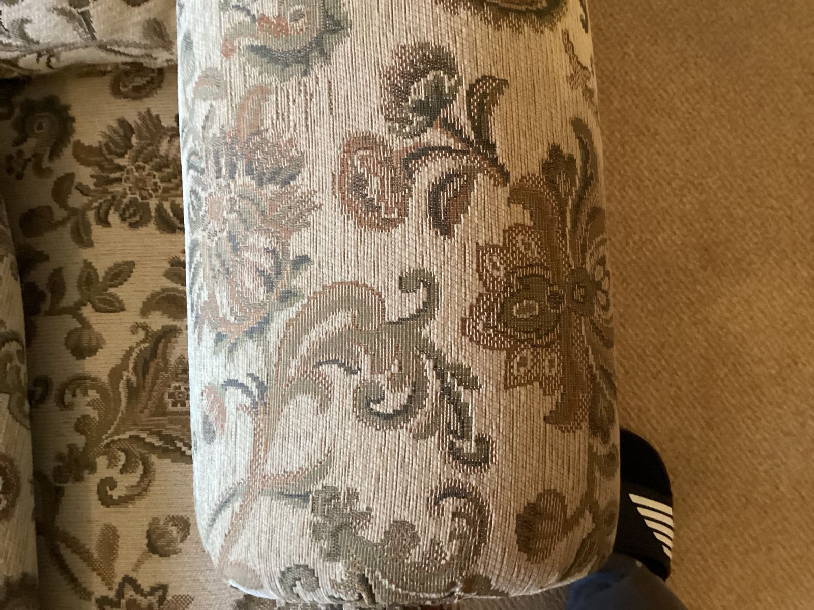 A Great Quality Three Piece Suite By Gainsborough From The Early 21st Century. In Super Condition With New Firmer Seats And Arm Covers From The Original Material. Sofa Or Chairs Can Be Sold Individually photo vinterior
