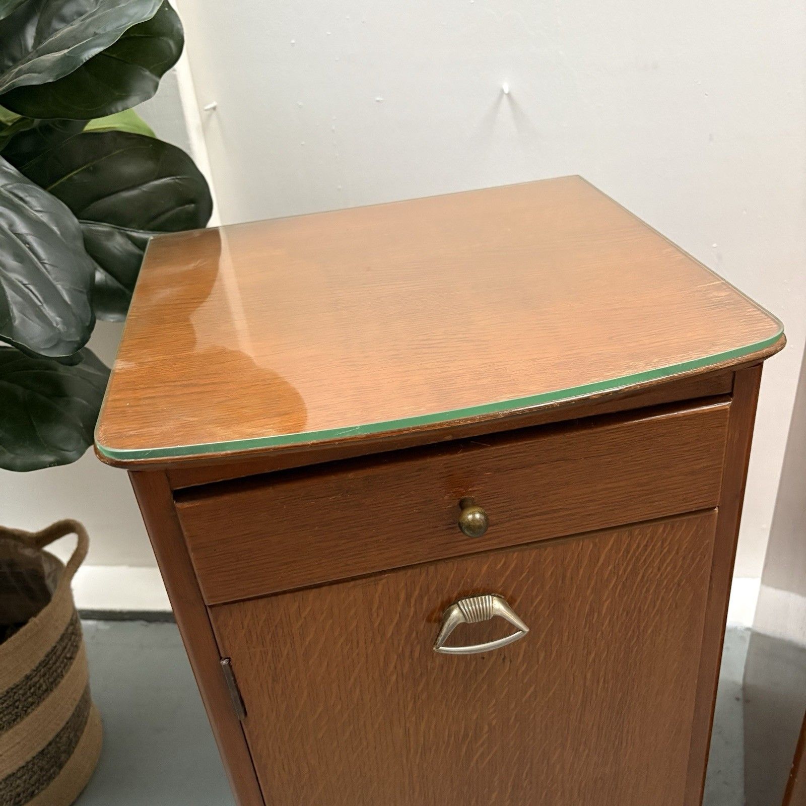 Pair Of Lebus Bedside Cabinet / Art Deco Oak Style Pot Cupboard photo buy