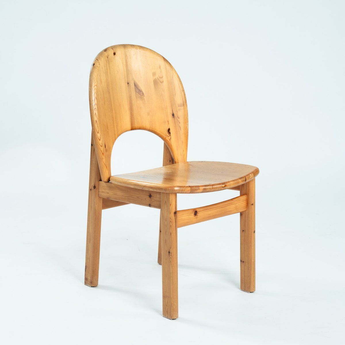 photo furniture Vintage Danish Pine Tulip Dining Chairs By Niels Koefoed For Dyrlund, 1960s, Set Of 6