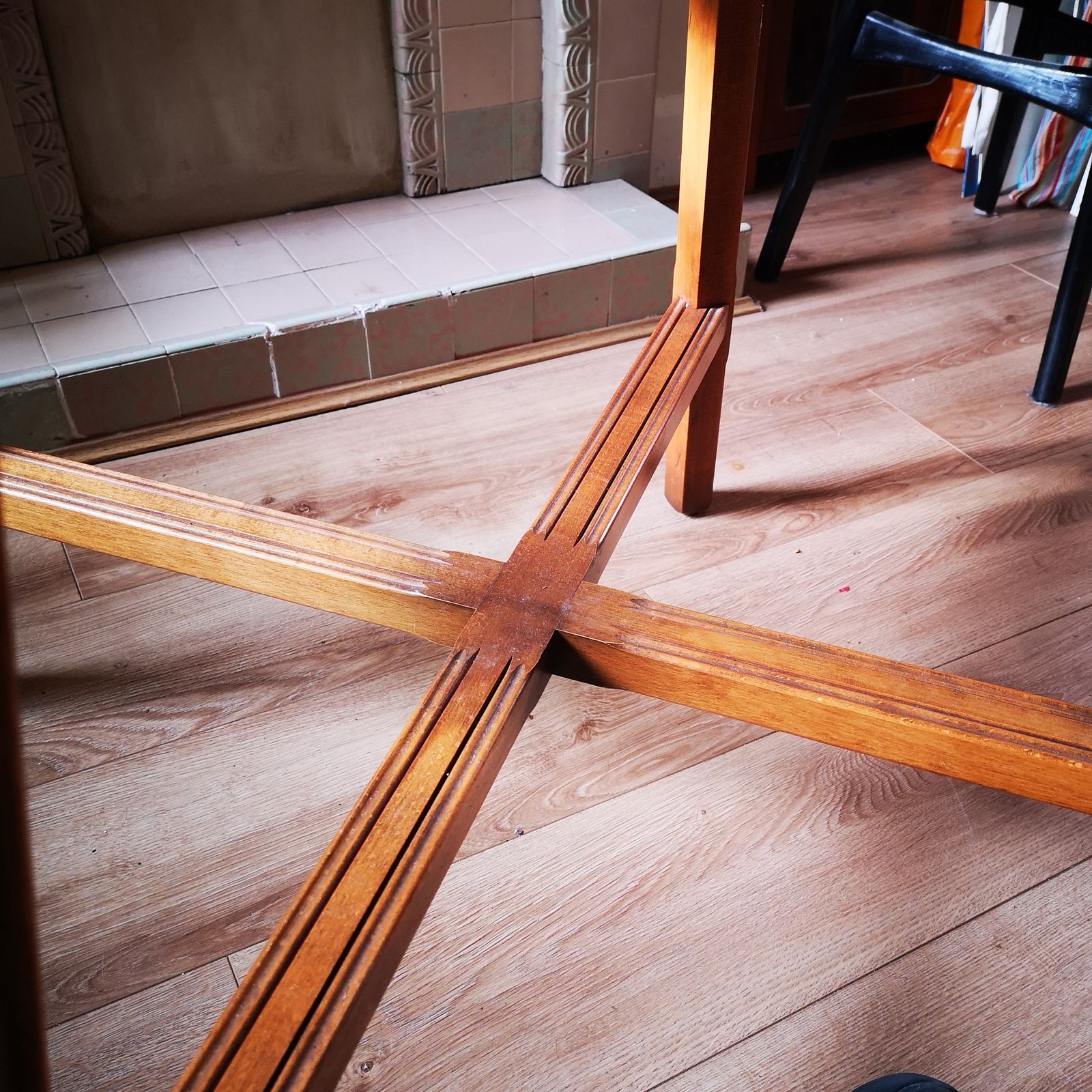 Ercol Mid Century 377 Drop Leaf Dining Table photo Furniture