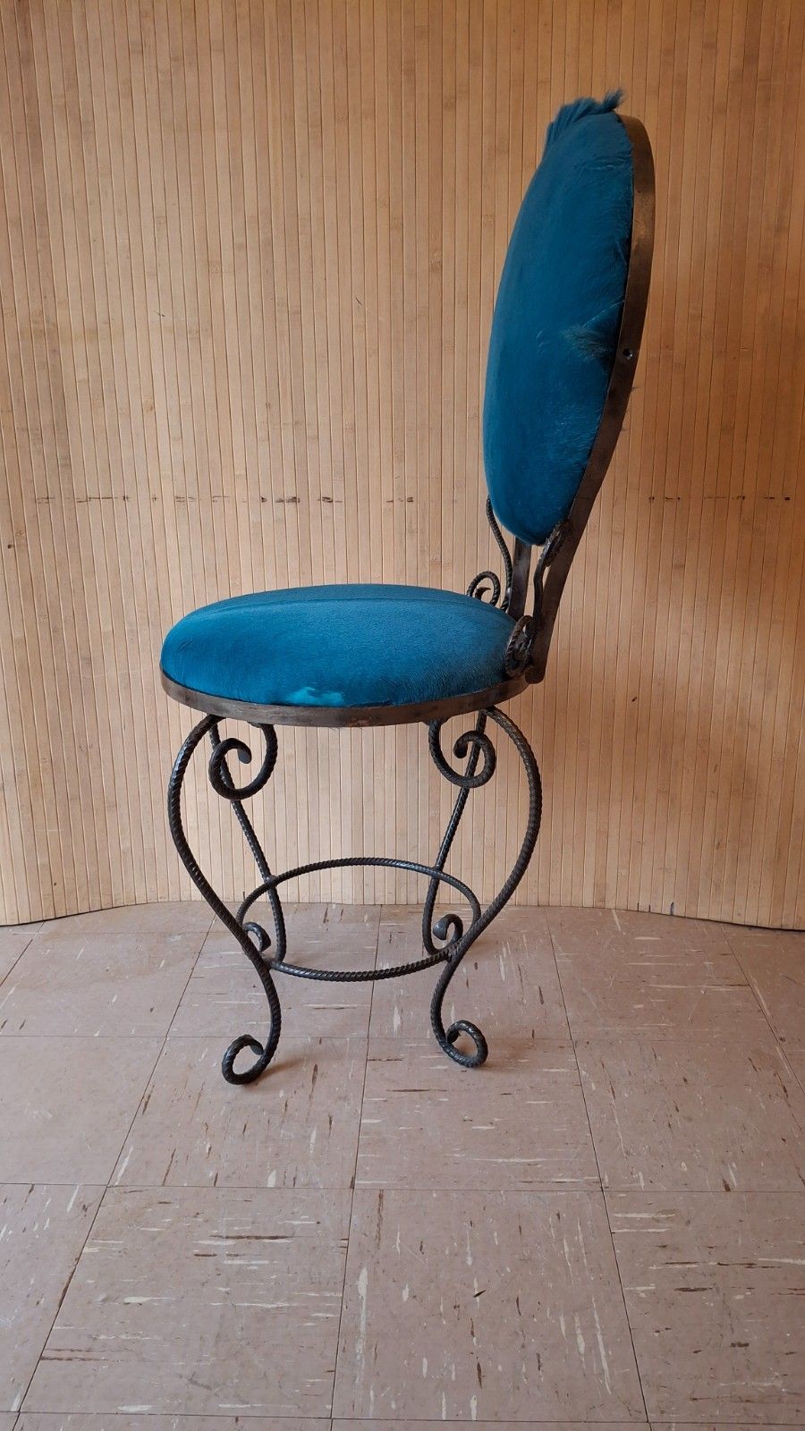 photo vinterior Fab Vintage Retro Dark Turquoise Blue Goatskin & Wool Boudoir Chair Iron Frame