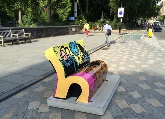 Book Bench (Ernest): Oscar Wilde, The Importance Of Being Ernest photo for sale