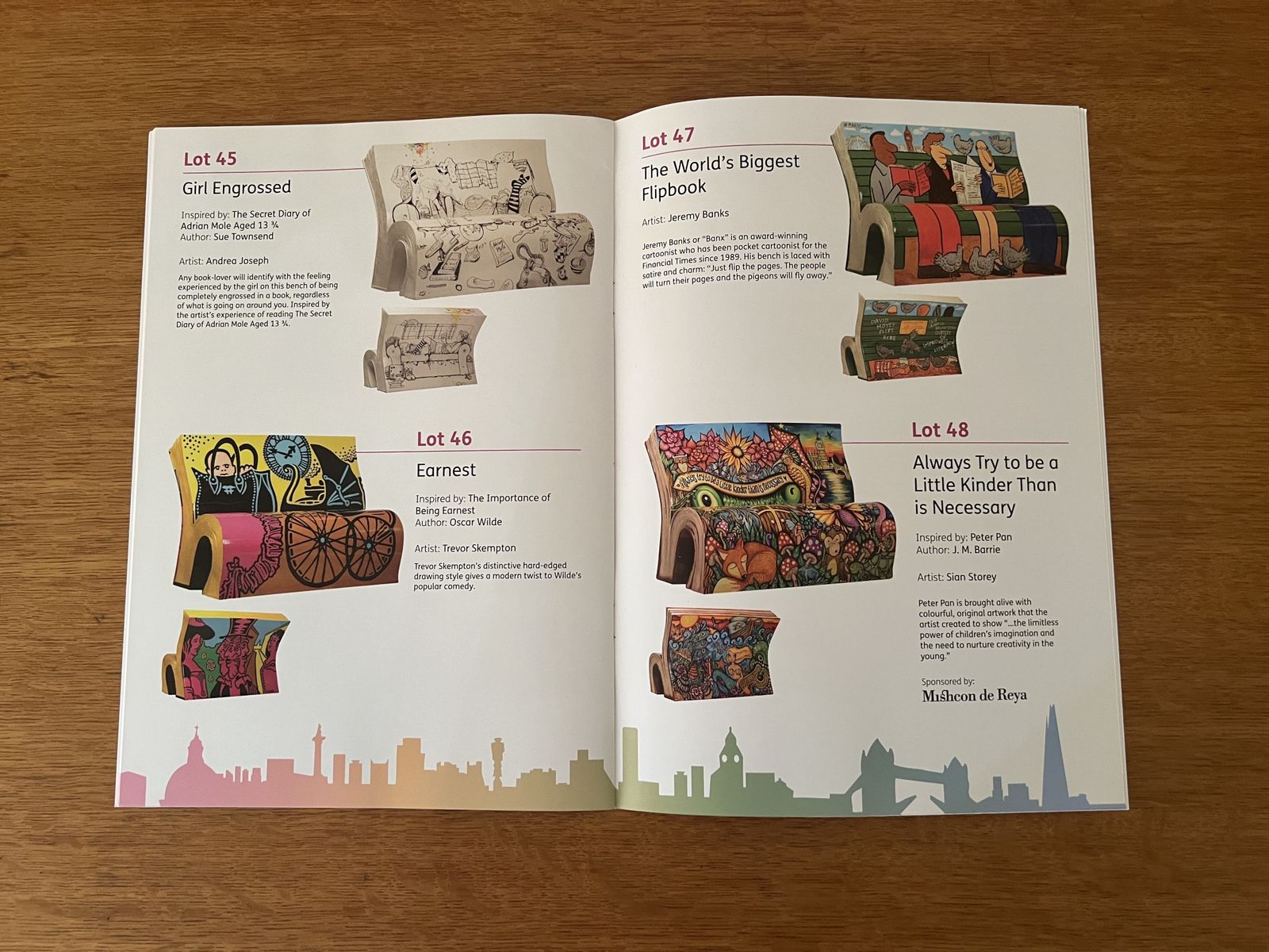 photo furniture Book Bench (Ernest): Oscar Wilde, The Importance Of Being Ernest