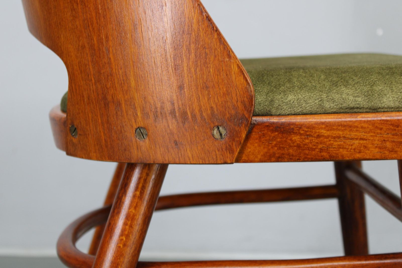 1294.0 Set Of Four Mid Century Dining Chairs Ton 514 By Osvald Haerdtl, 1960s photo