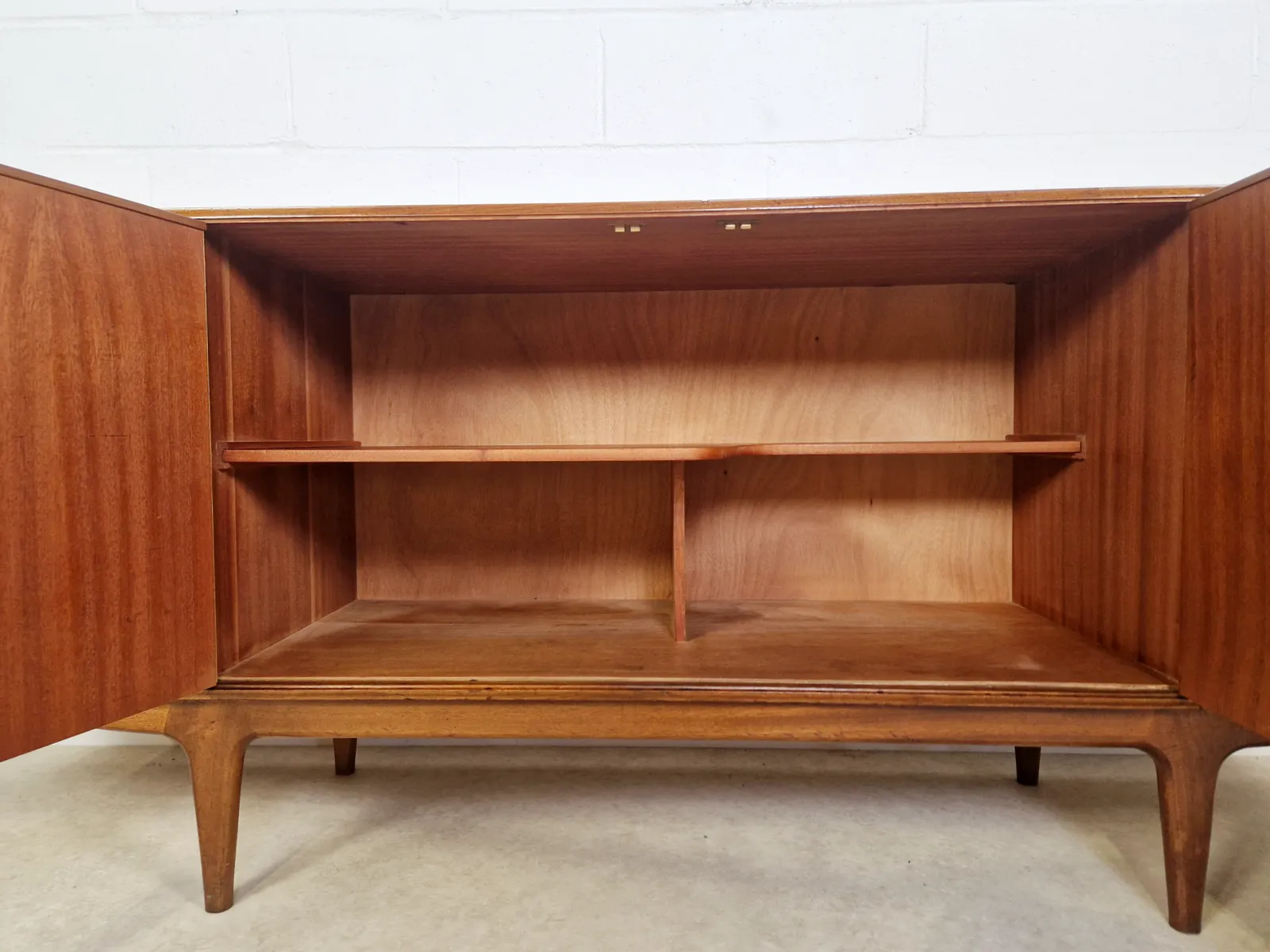 Tom Robertson For McIntosh Dunvegan Mid Century 1960s Teak Sideboard Credenza Pg020 photo 1250.0