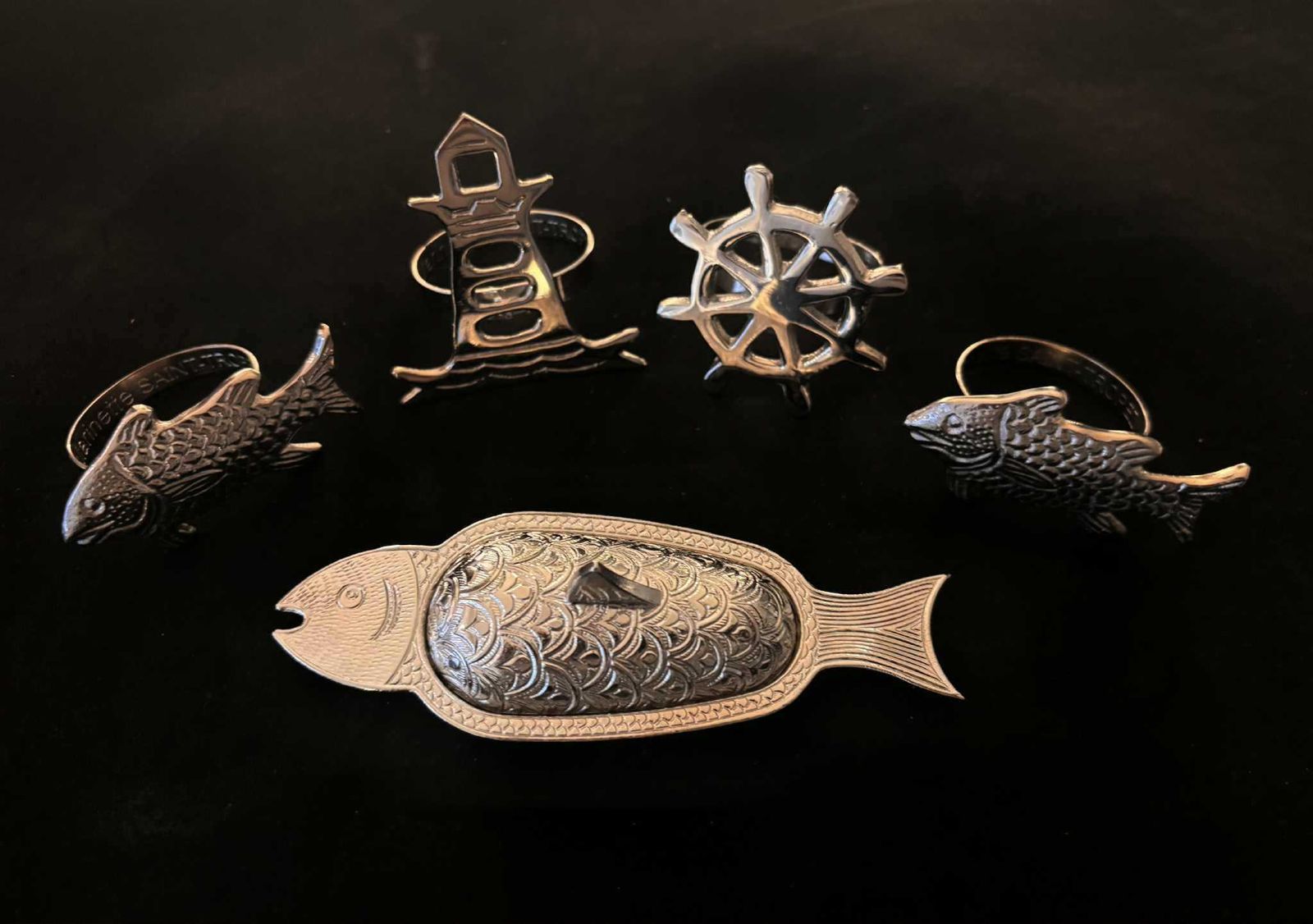 Marine De Saint Tropez Coastal Napkin Rings, Fish Box, Beach Table Decor, Set Of 5 photo vinterior