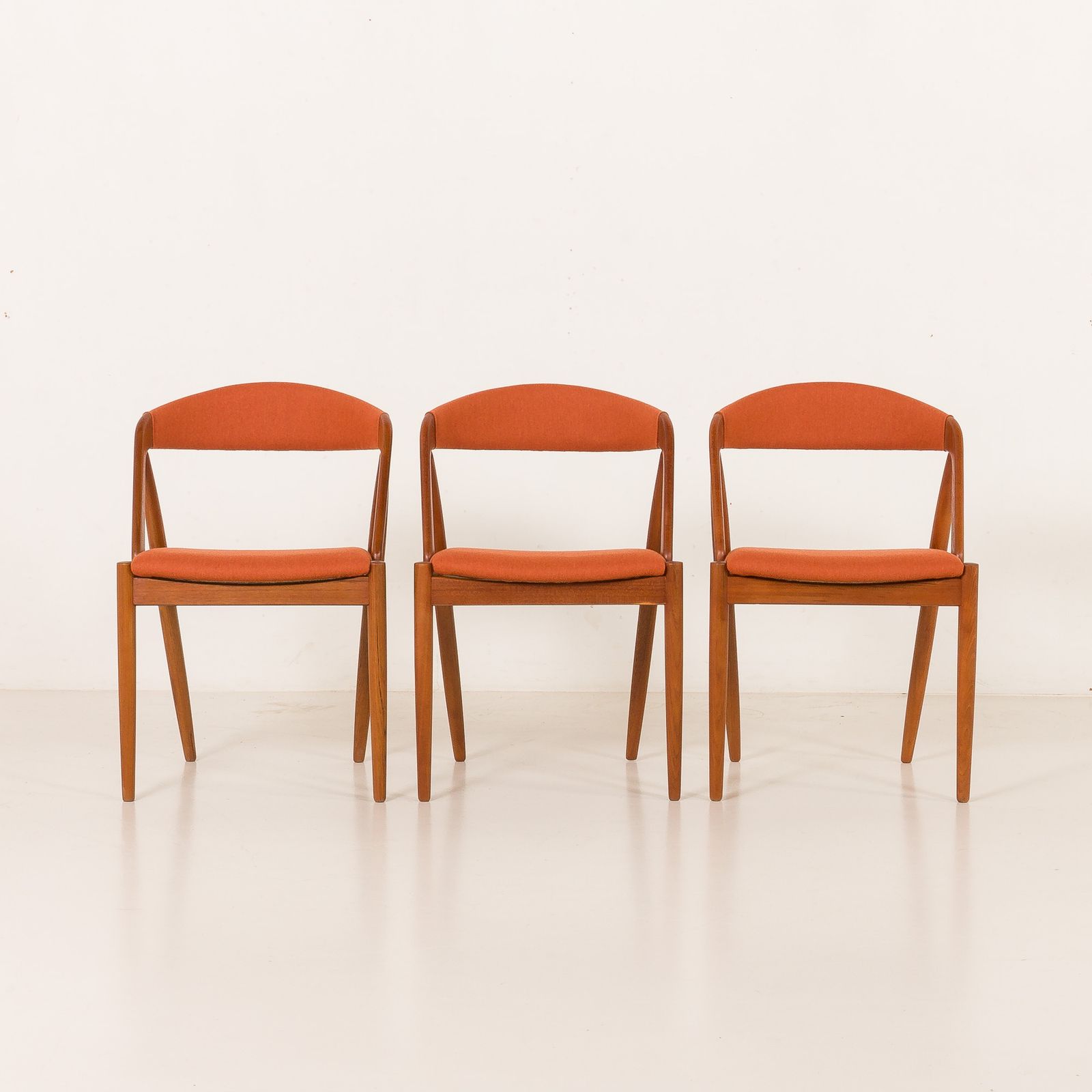 Kai Kristiansen Chairs Model 31, Set Of 3, Denmark 1960s. photo Furniture