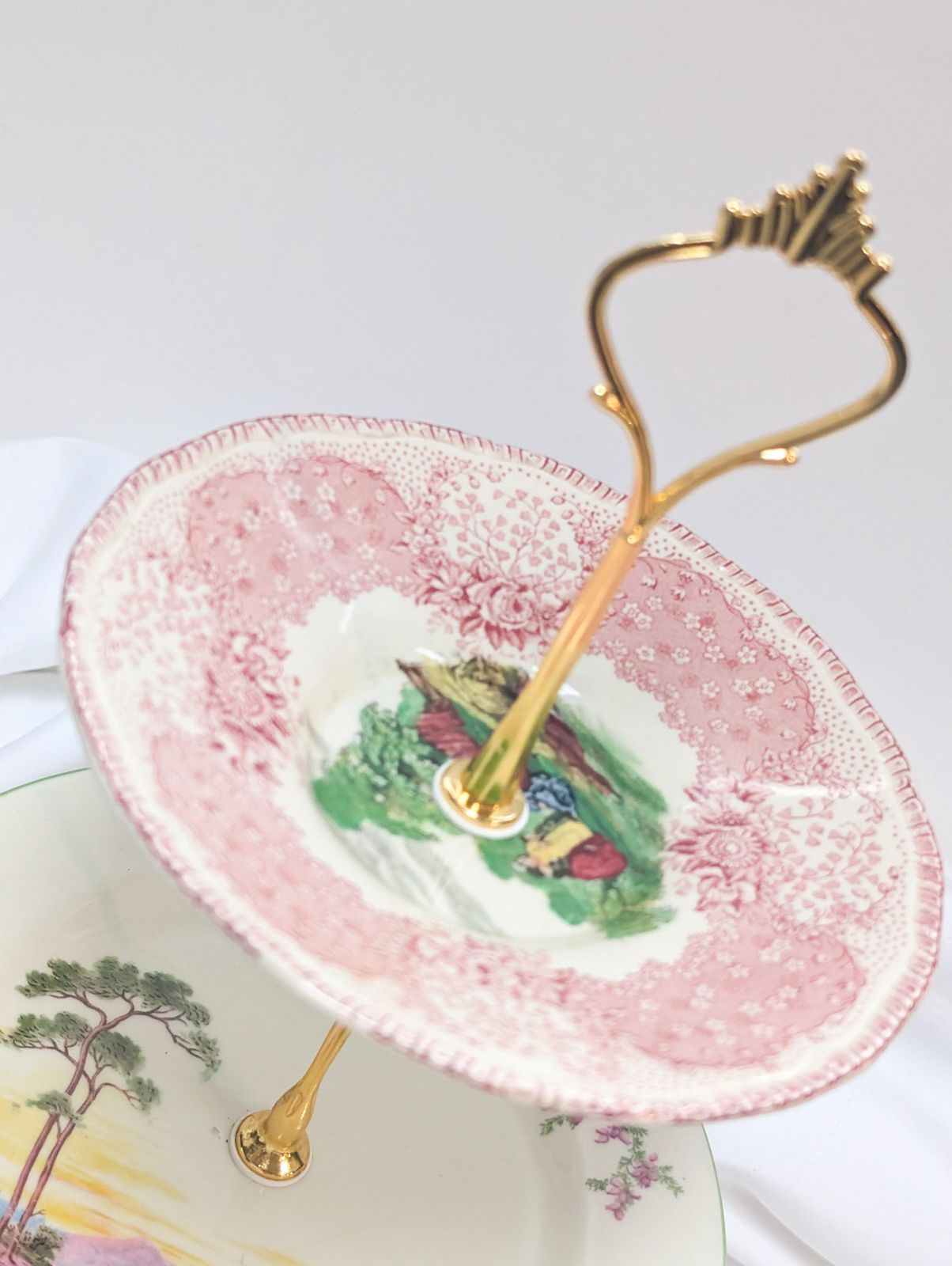 Beautiful Elegant Vintage 3 Tier Cake Stand. Bone China, Bridgerton Style. Made In England photo vinterior