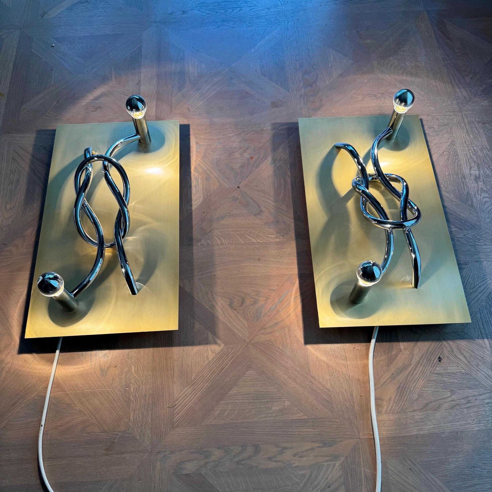 Italian 'Reef Knot' Wall Sconces   Giacomo Benevelli For Missaglia
