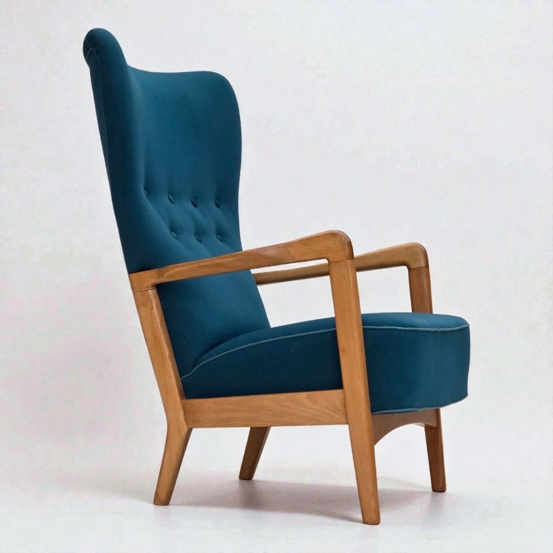 1970s, Danish Armchair By Fritz Hansen, Furniture Wool, Lacquered Beech Wood.