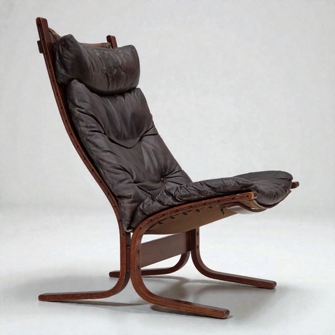 1970s, Norwegian Design By Ingmar Relling, Model "Siesta", Furniture Leather.