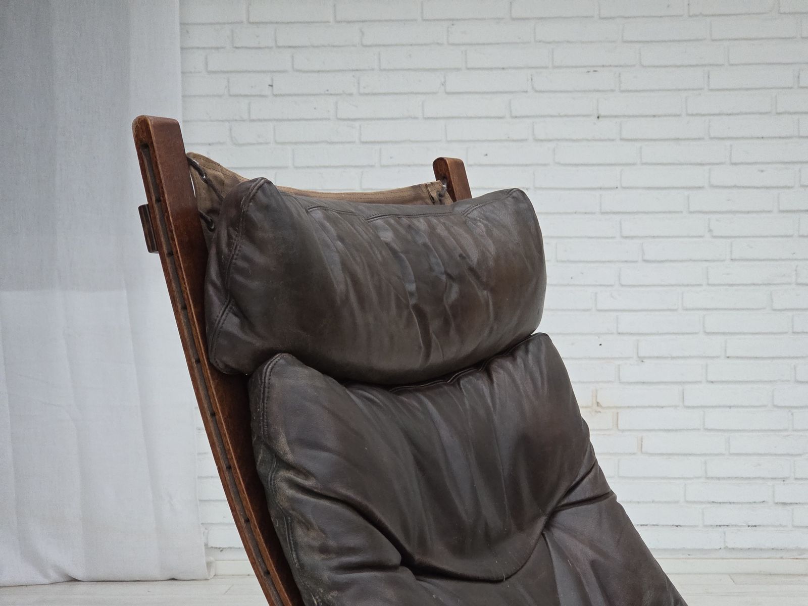 Ca. Jaren 1970, Noors Design Van Ingmar Relling, Model "Siesta", Meubeleer. photo 1020.0
