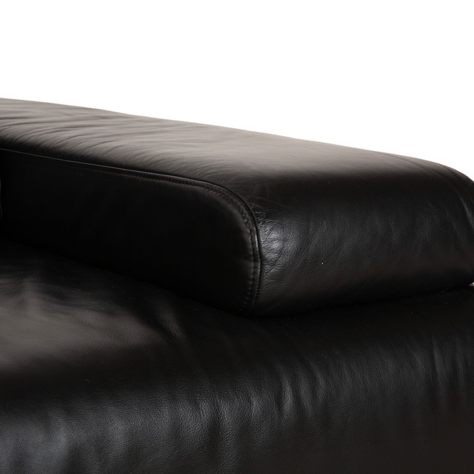 photo furniture Canapé 2 places Ewald Schillig Harry en cuir noir, chromé, fonction manuelle