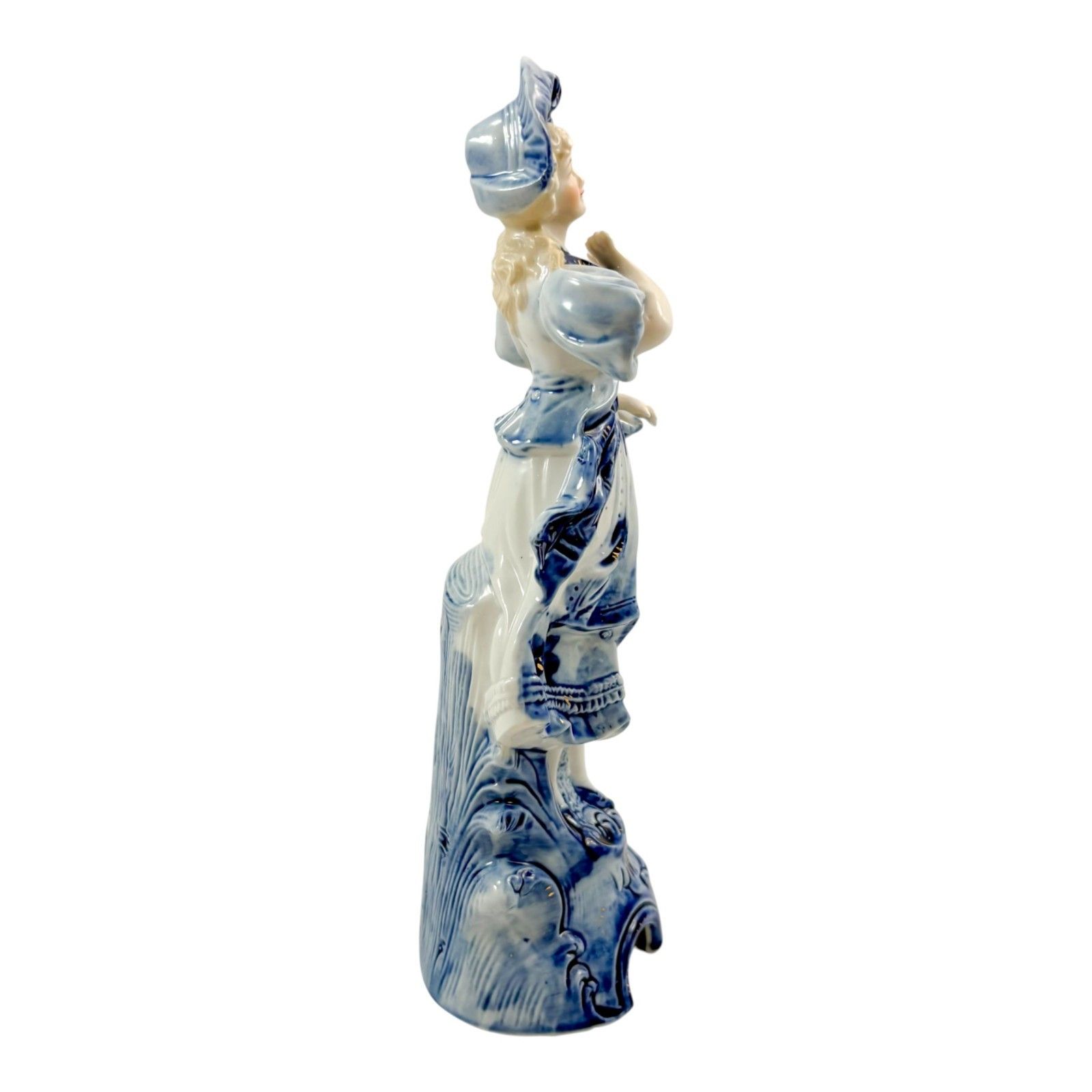 Antique Dresden Porcelain Lady Figure With Basket, Blue And White, 19th Century photo 160.0