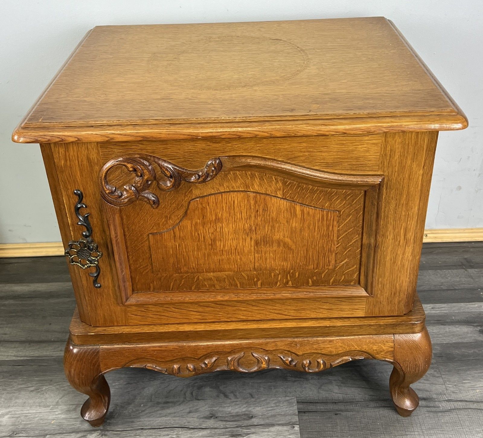 Pair Of Bedside Tables Vintage French Louis XVI Nightstands Cabinets Lot 4793 photo Furniture