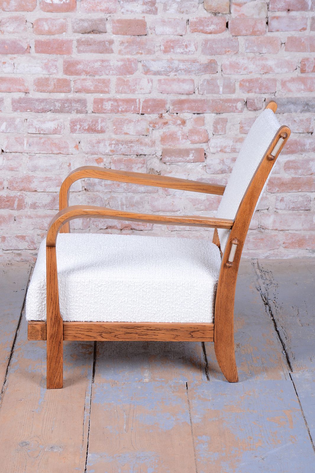 Restored Art Deco Seating Set, By Krásná Jizba, Oak, Reupholstered, Czech, 1930s photo vinterior