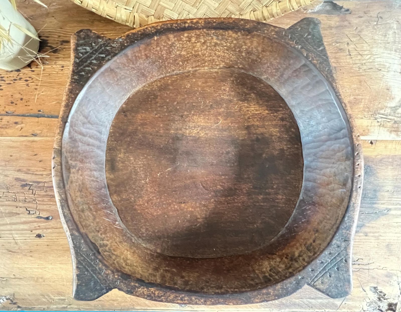 Antique Dark Wood Parat Bowl, Large Hand Carved Indian Dough Bowl, Primitive Teak Treenware, Wabi Sabi Rustic Table Centrepiece 19th Century
