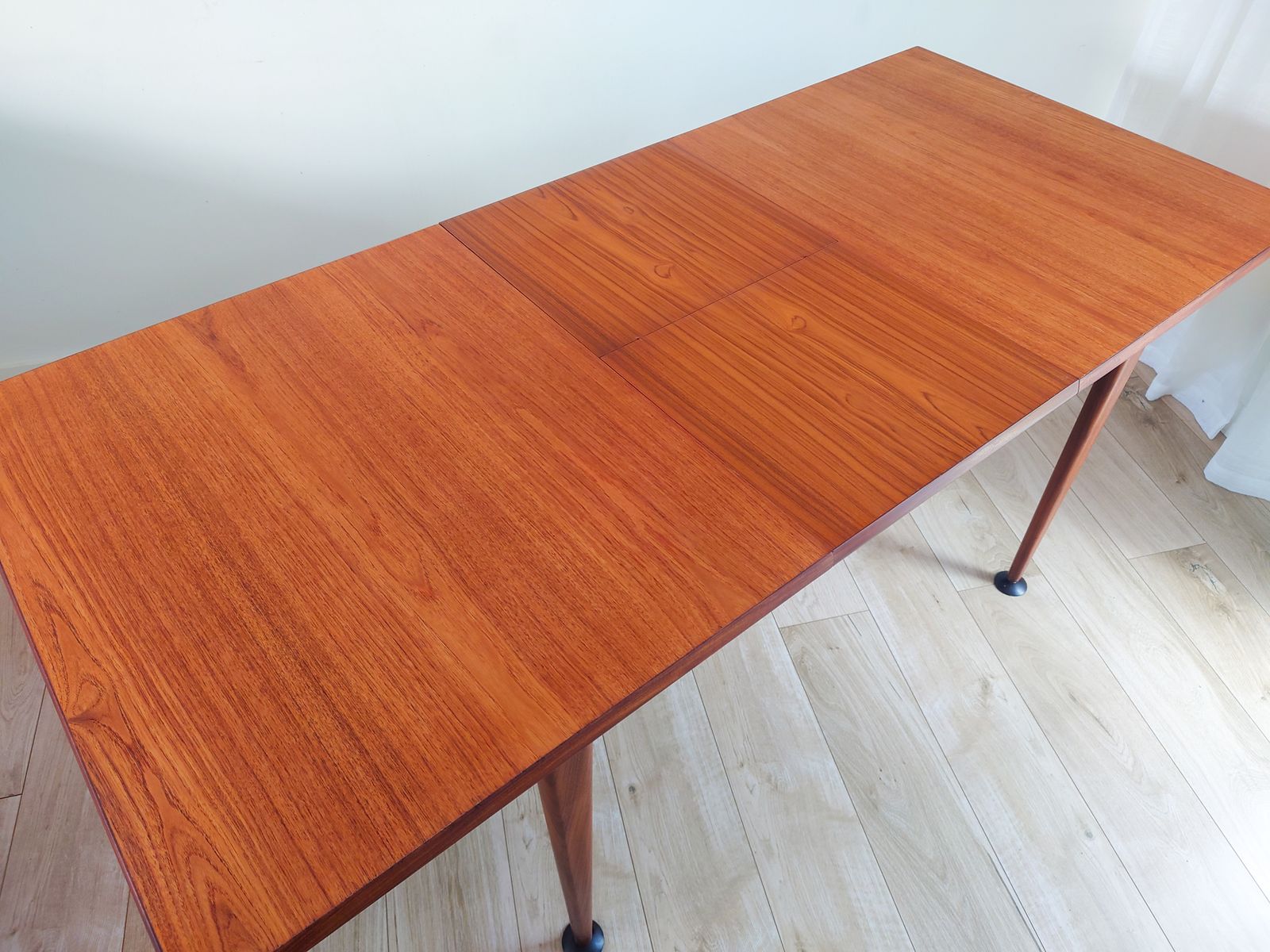 Mid Century Retro Dining Table photo vinterior