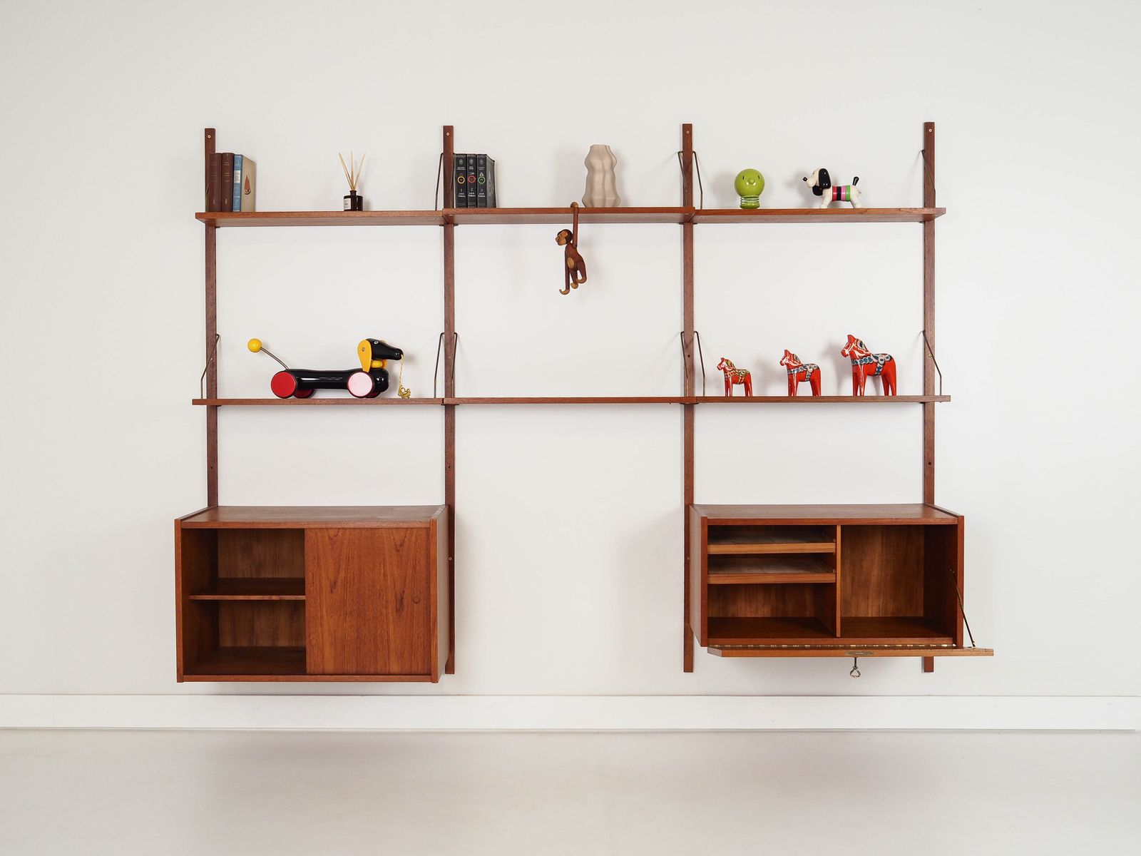 Teak Shelving Unit, Danish Design, 1960s, Production: Denmark photo for sale