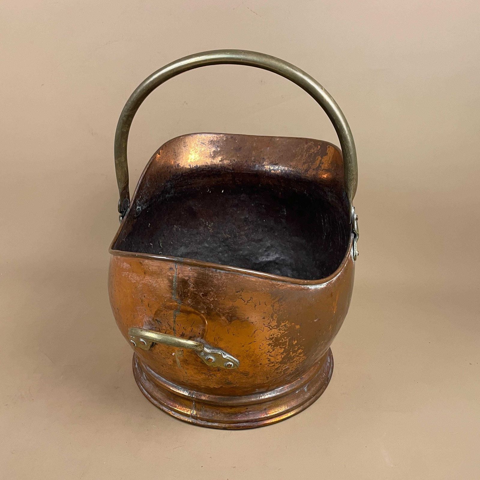 photo for sale Antique Metal Copper Coal Bucket Gold Brass Handle Fireside Fire Side Scuttle Log Helmet Farmhouse Cottage Shovel Vintage Fireplace Logs