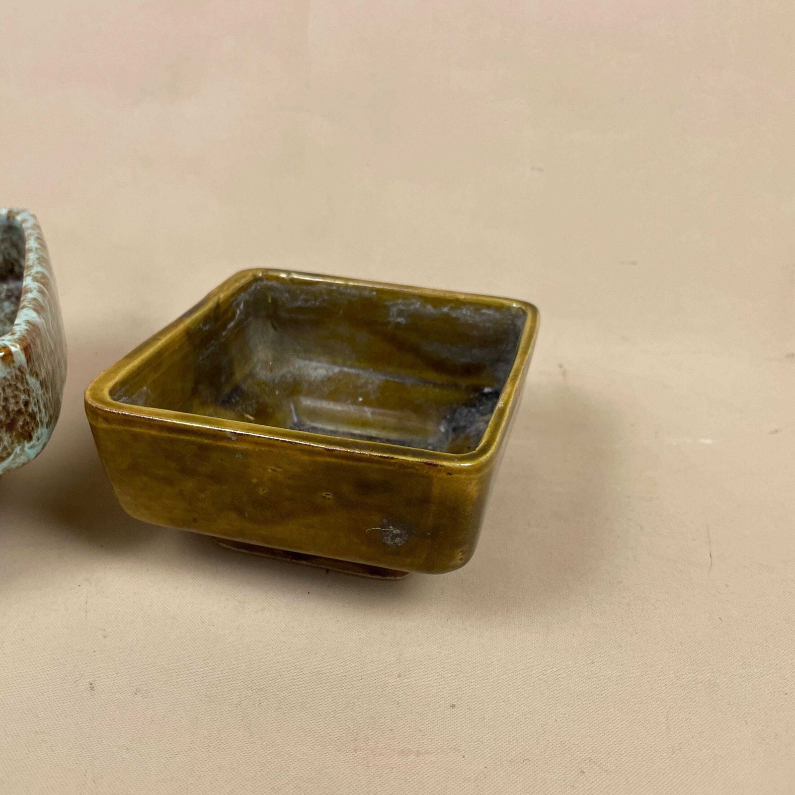 Ceramic Plant Water Catchers Green Mid Century Pottery Drip Trays Set Vintage Studio Planter Saucers Candle Holders Speckled photo Home Decor