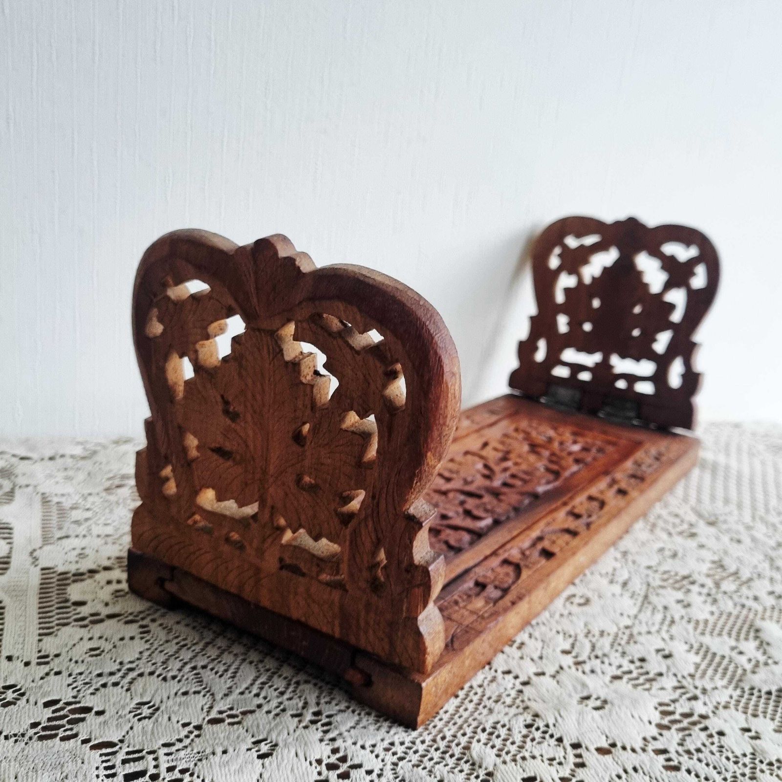 Vintage Indian Wood Bookrest/Bookshelf/Book Trough photo vinterior
