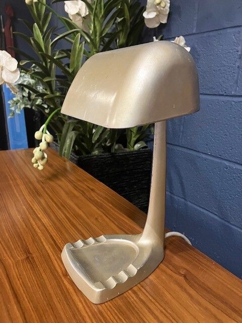 Art Deco Gold Desk Lamp Streamline Modern Vintage Art Deco Bankers Table Lamp photo 200.0