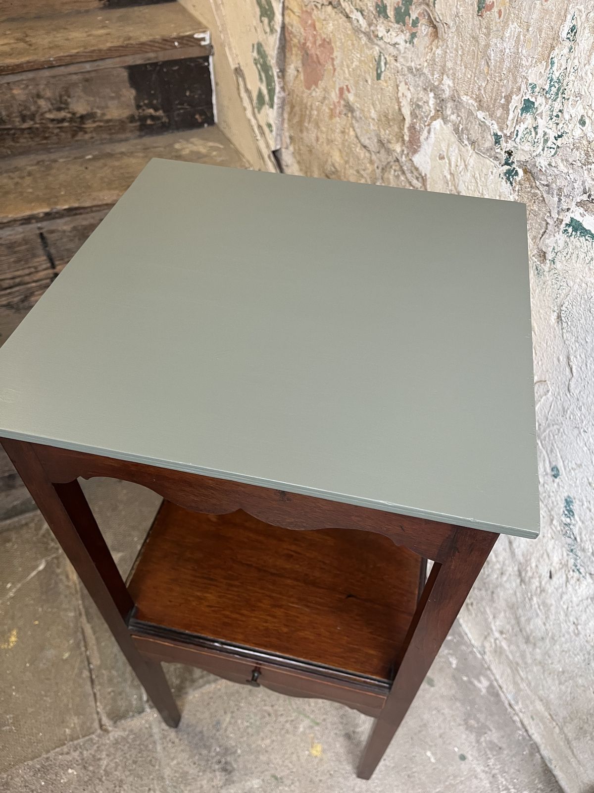 photo buy Georgian Mahogany Nightstand/Bedside Table With Drawer