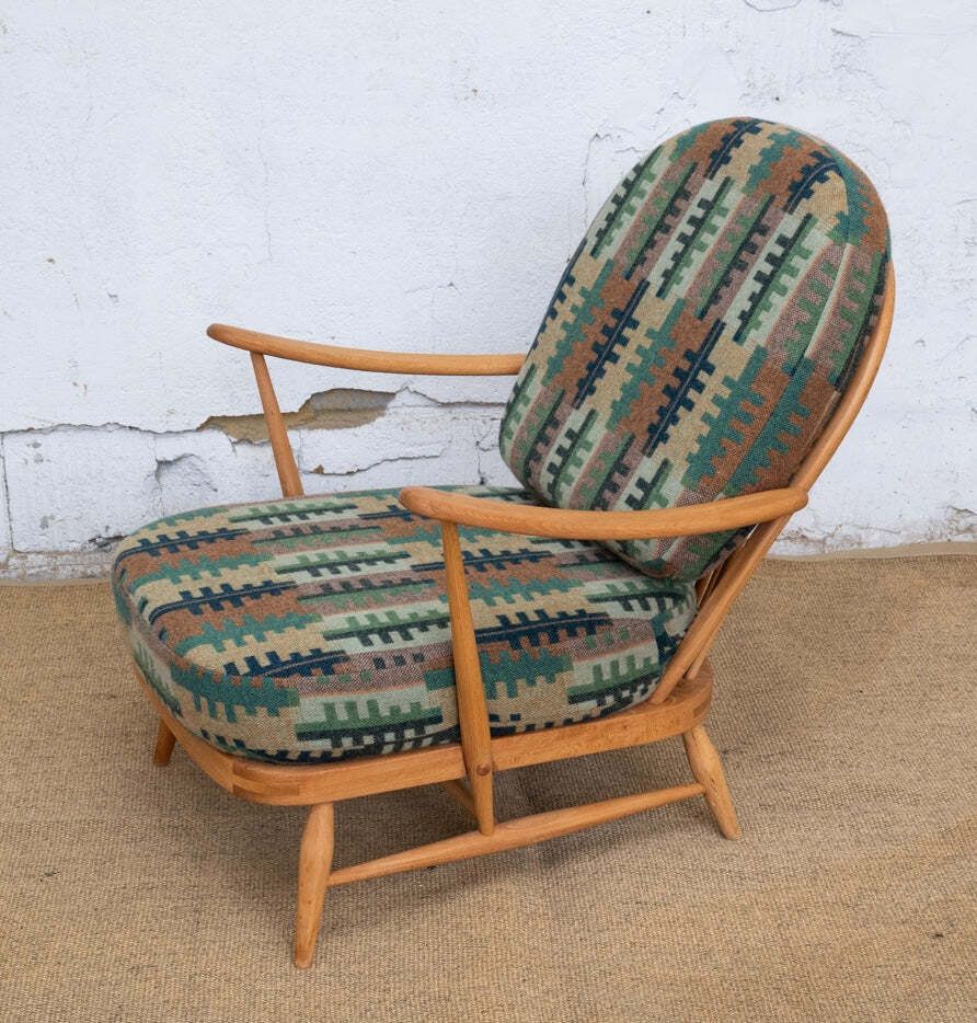 Vintage  Ercol Windsor 203 Armchair Fully Restored Melin Tregwynt Welsh