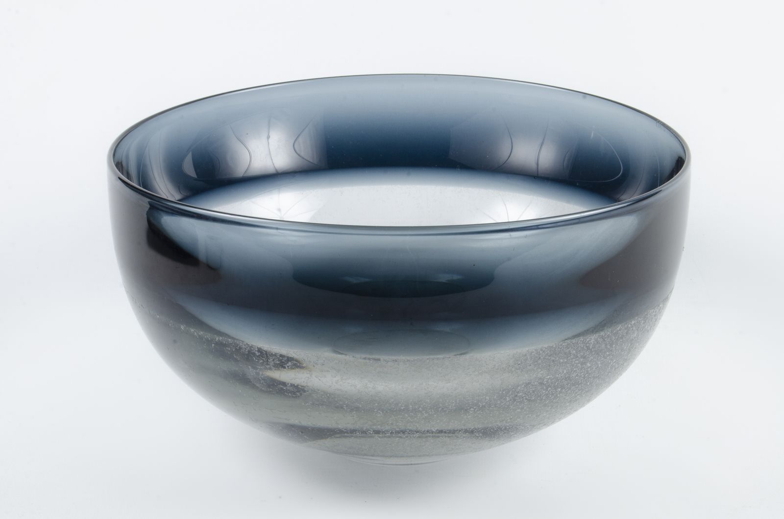 1960s Scandinavian Modern Blue Tinted Art Glass Decorative Bowl By Timo Sarpaneva, Finland
