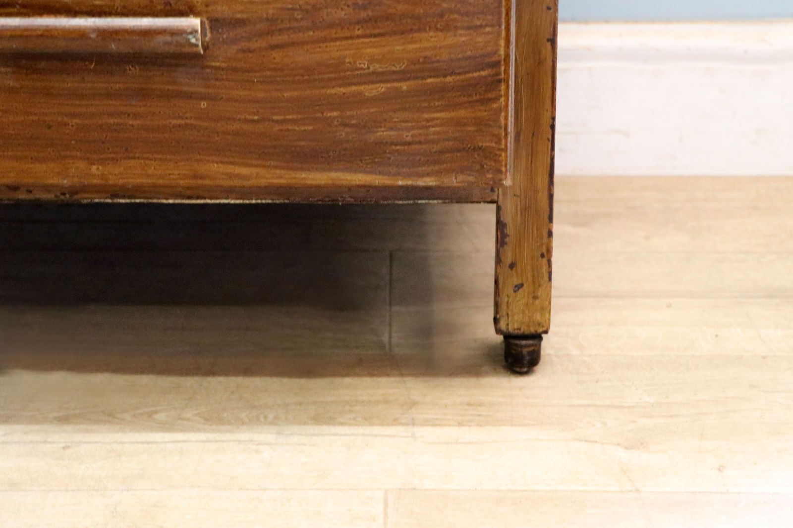 photo buy A Lovely Early 20th Century Narrow Pedestal Chest.