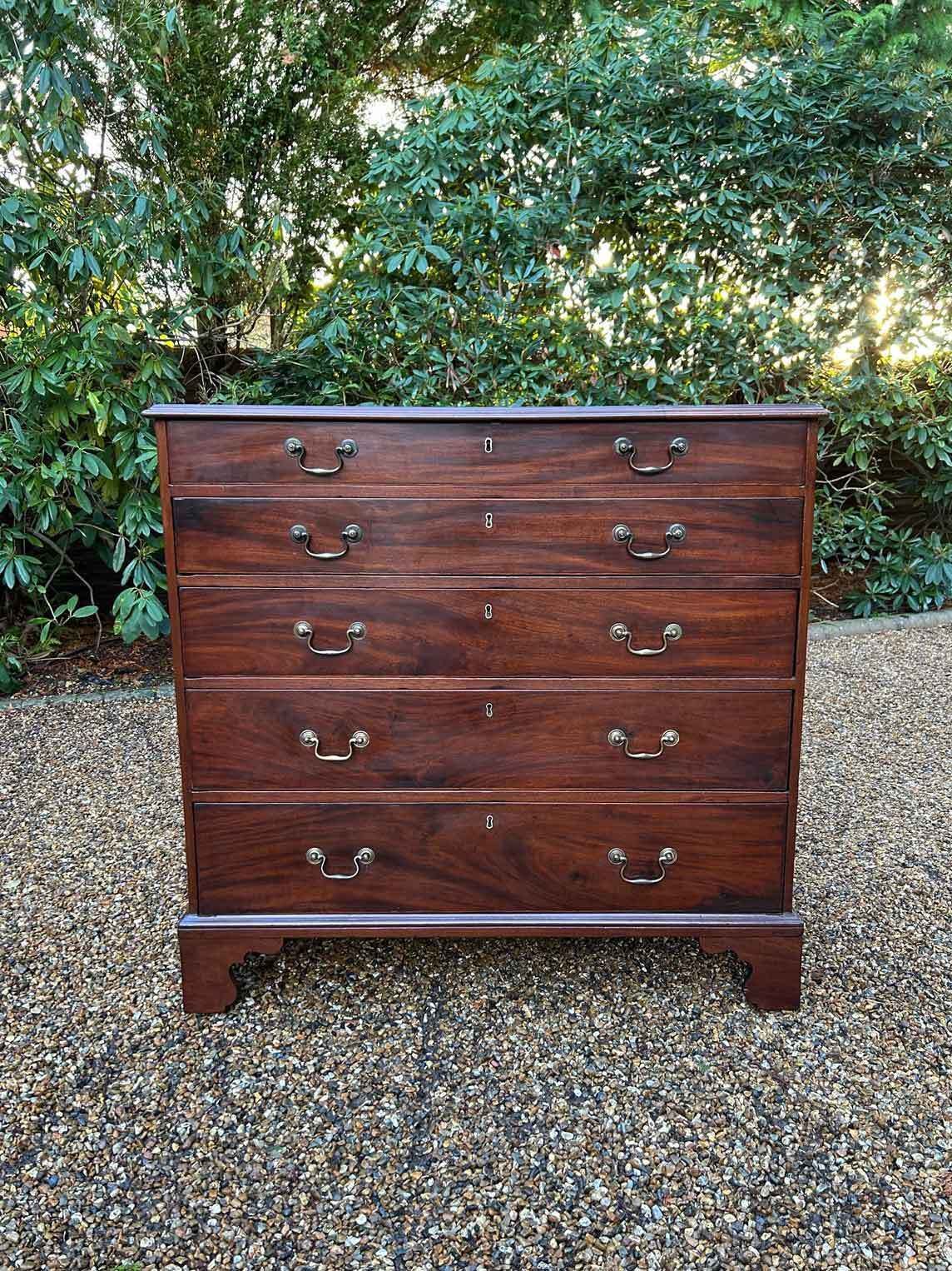 18th Century Georgian Mahogany Chest Of Drawers photo Furniture