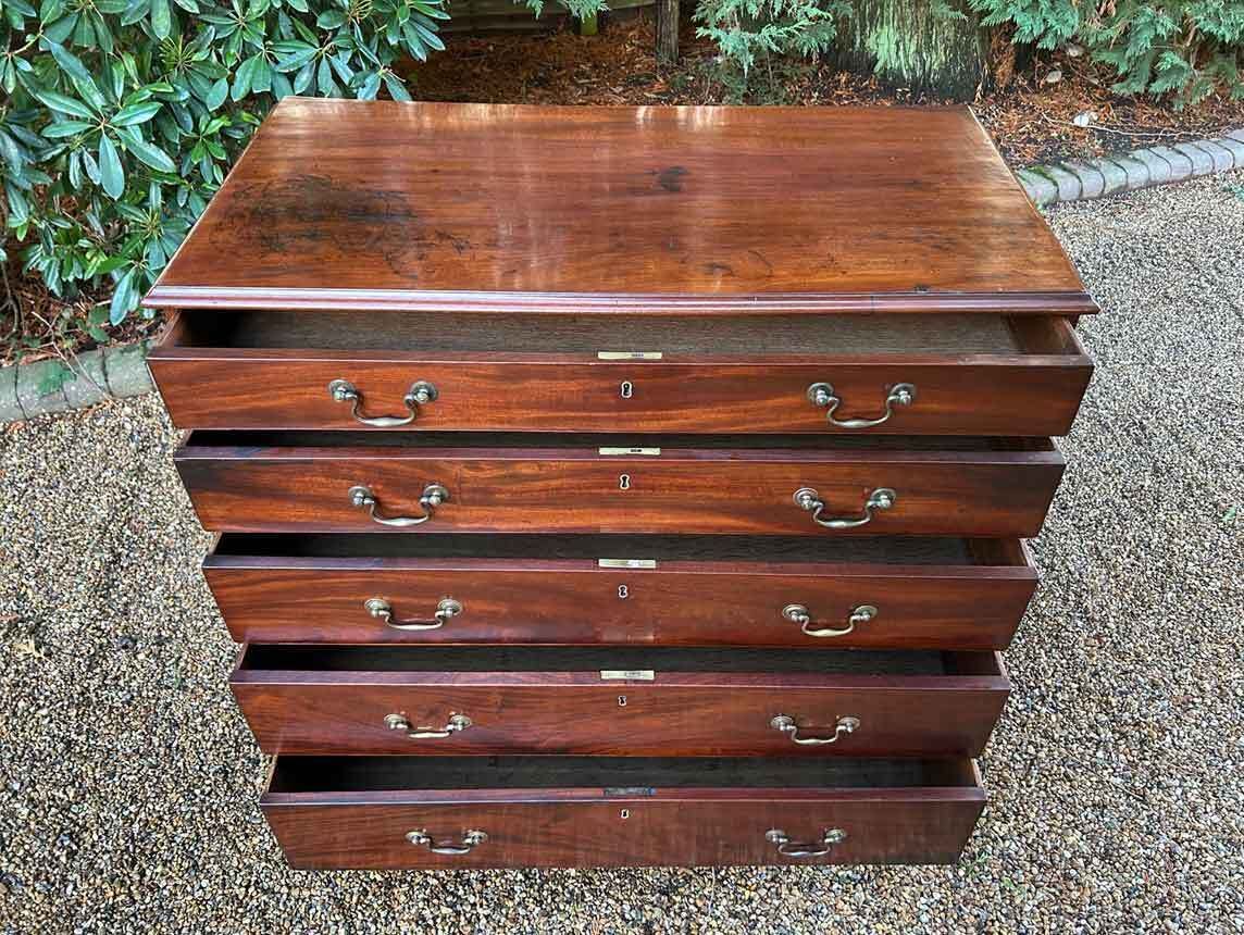 18th Century Georgian Mahogany Chest Of Drawers photo buy