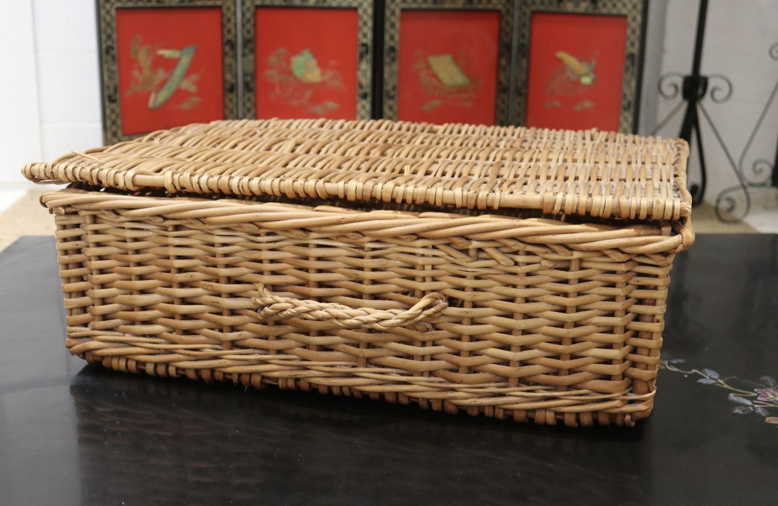 Vintage Large Hamper Basket, Late 20th Century photo furniture