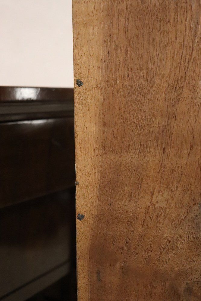 photo furniture Antique Early 19th Century Walnut Chest Of Drawers