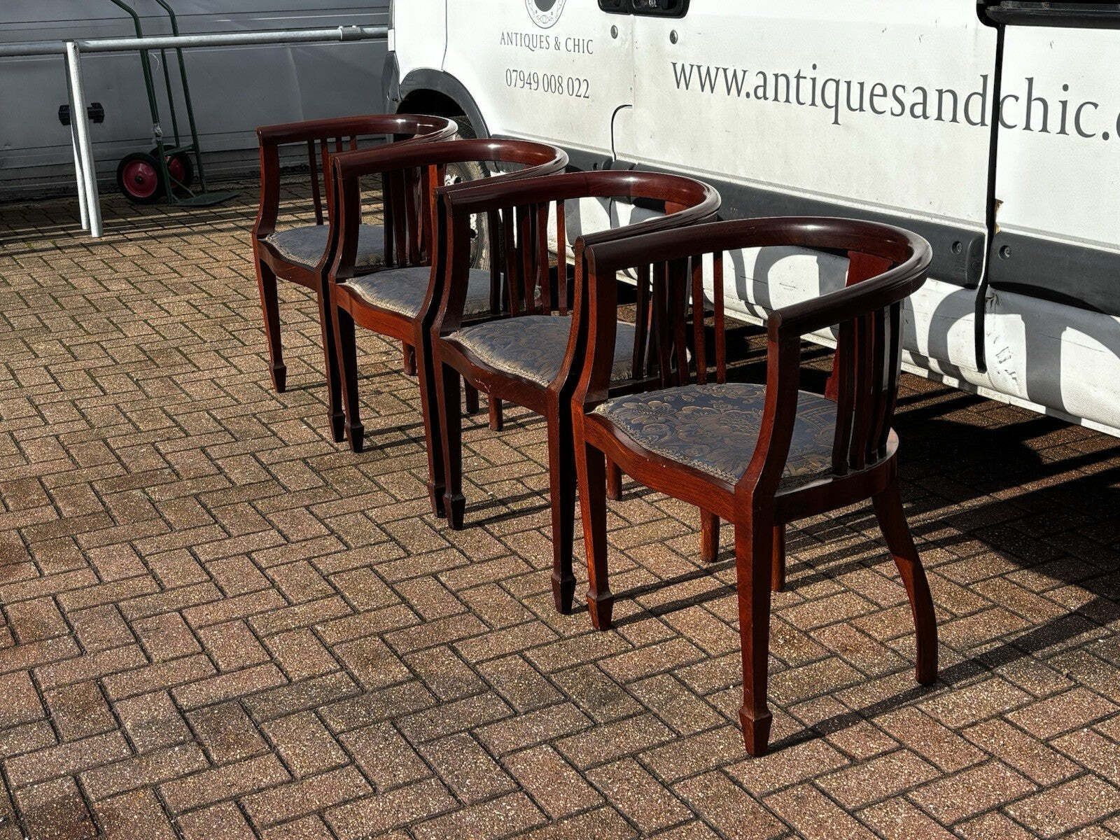 Edwardian Set Of 4 Mahogany Hotel Foyer Chairs. photo vinterior