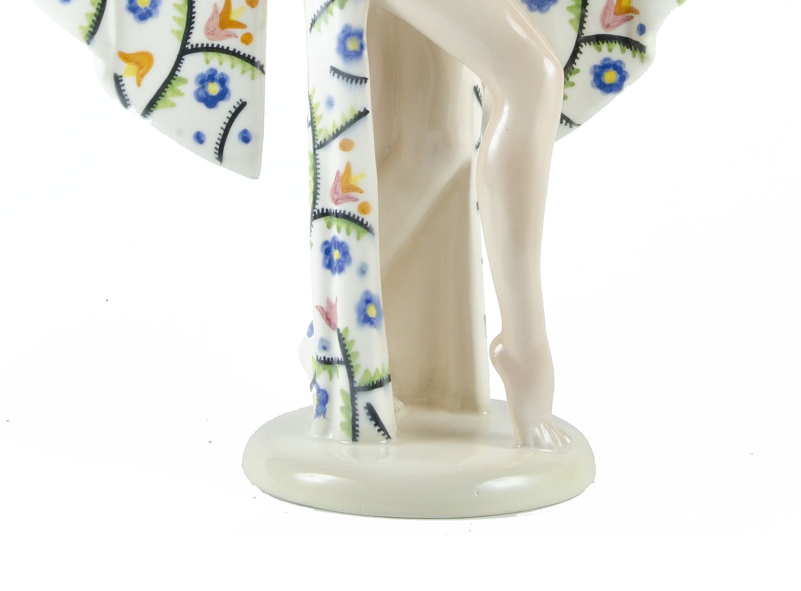 1940s Art Déco Torino Painted And Glazed Ceramic Figurine 'Ambretta Dancer' By Sandro Vaccetti For The Firm Essevi, Italy photo vinterior