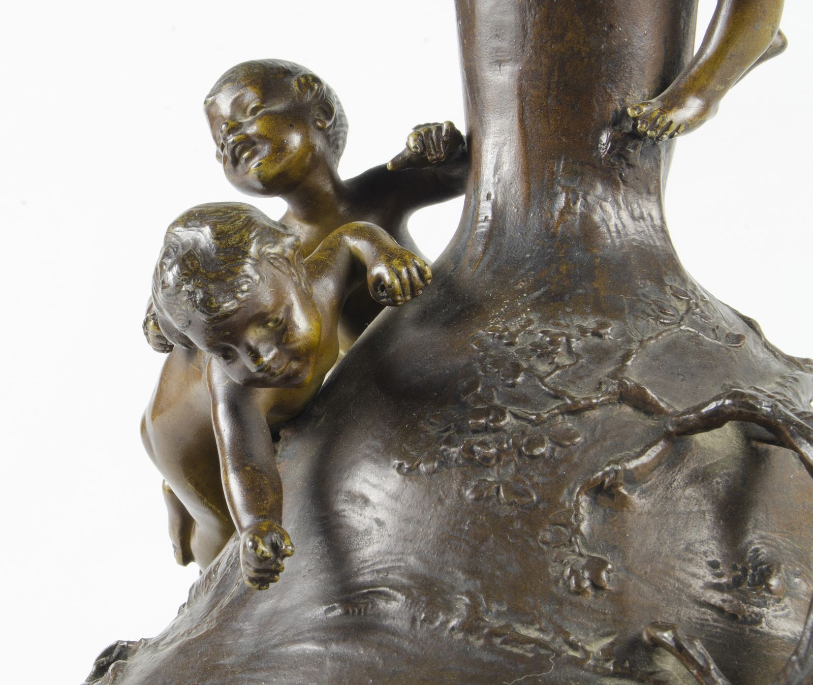 photo furniture Pair Of Late 19th Century Art Nouveau Patinated Bronze Vases With Children Fishing By Austrian Author Ignar Mansch, France