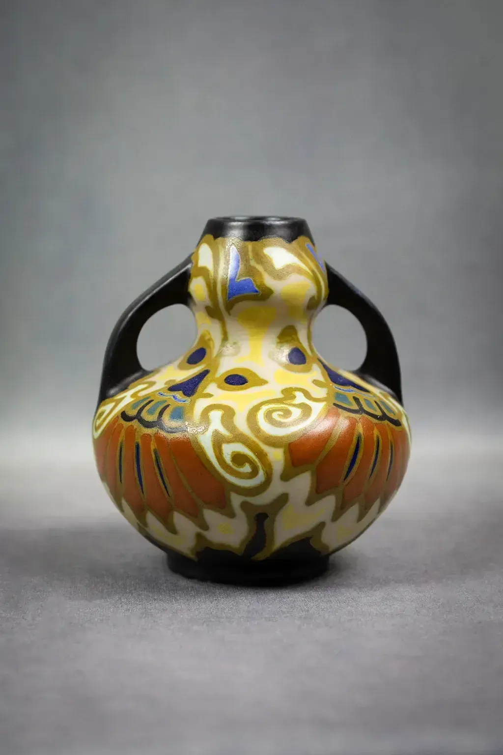 Art Deco Vase With Two Handles In Polychrome Earthenware – Regina, Holland Gouda, Circa 1930