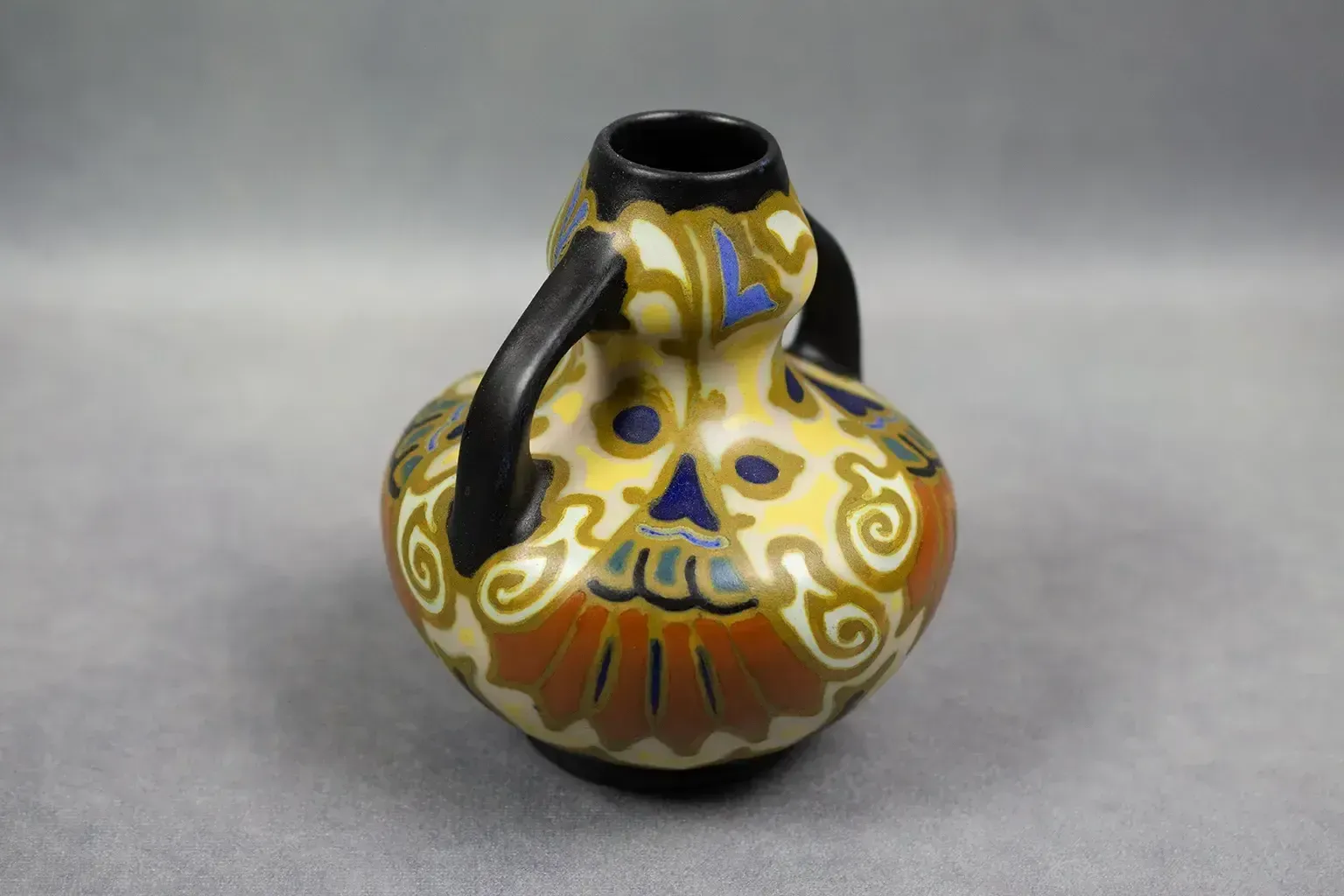 Art Deco Vase With Two Handles In Polychrome Earthenware – Regina, Holland Gouda, Circa 1930 photo 120.0