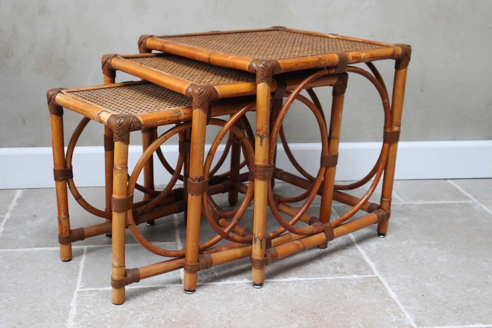 Set Of Vintage Natural Rattan Nesting Tables (St. 280) photo furniture