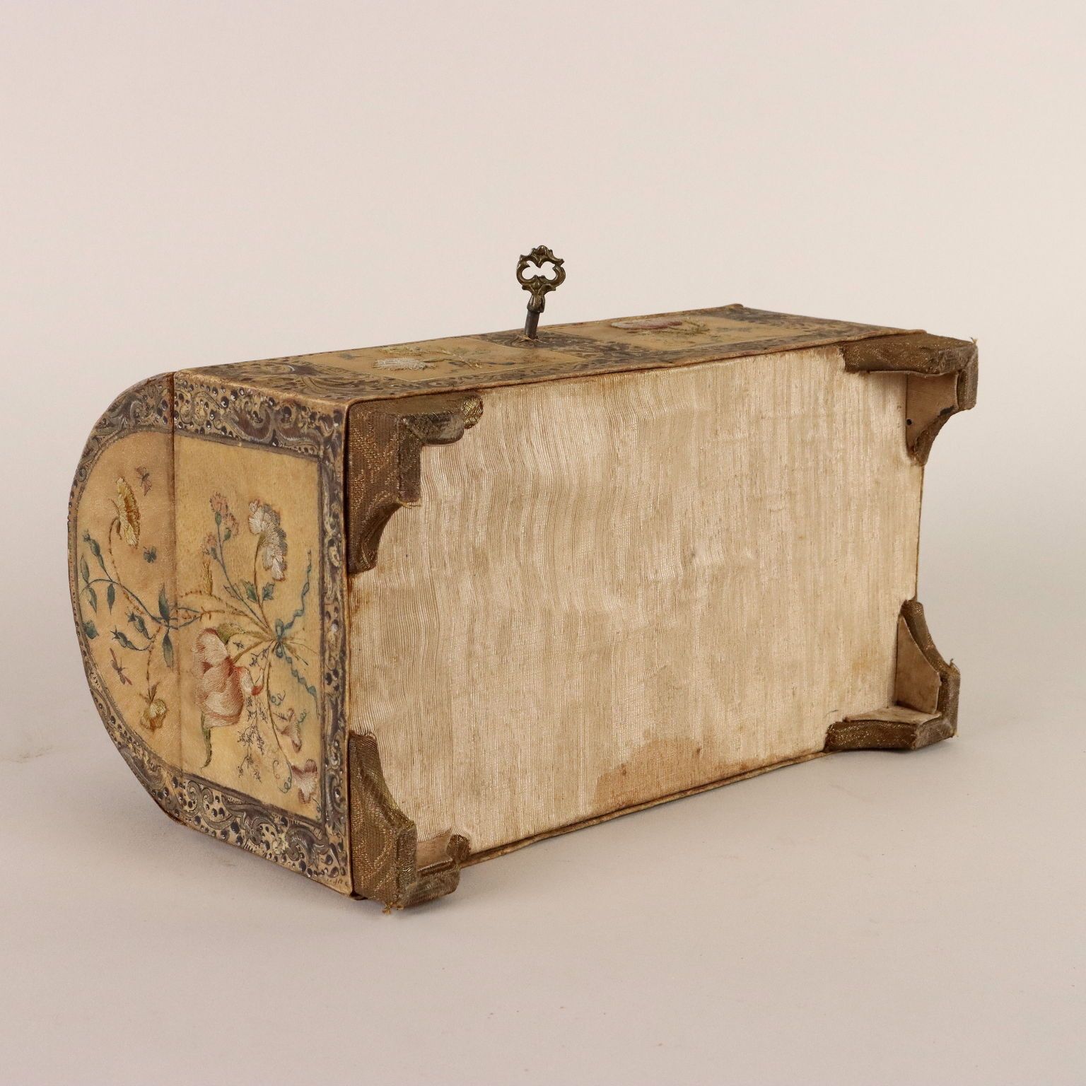 1000.0 Antique Casket Wood Painted Parchment Italy XIX XX Century photo